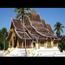 Der Tempel Haw Pha Bang auf dem Gelände des ehemaligen königlichen Palastes in Luang Prabang